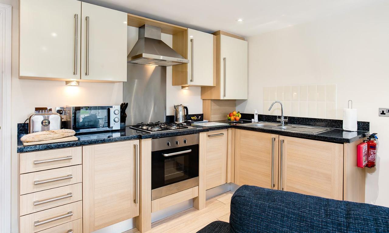 Tewitfield Marina Apartamento Carnforth Exterior foto