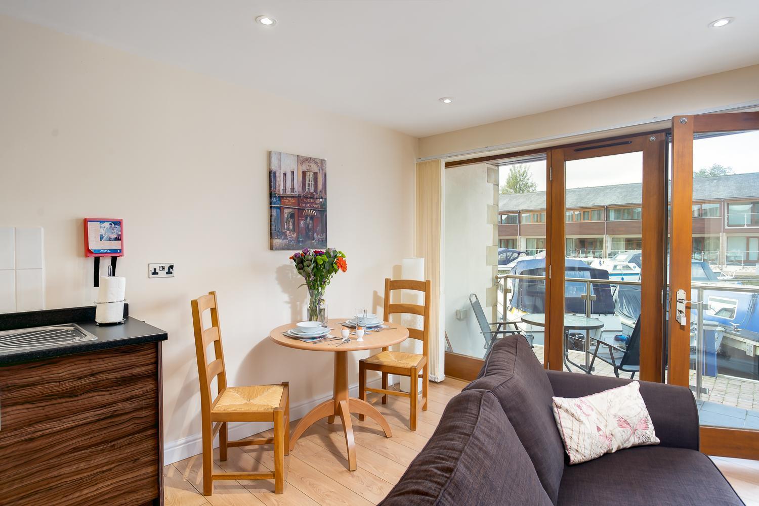 Tewitfield Marina Apartamento Carnforth Exterior foto