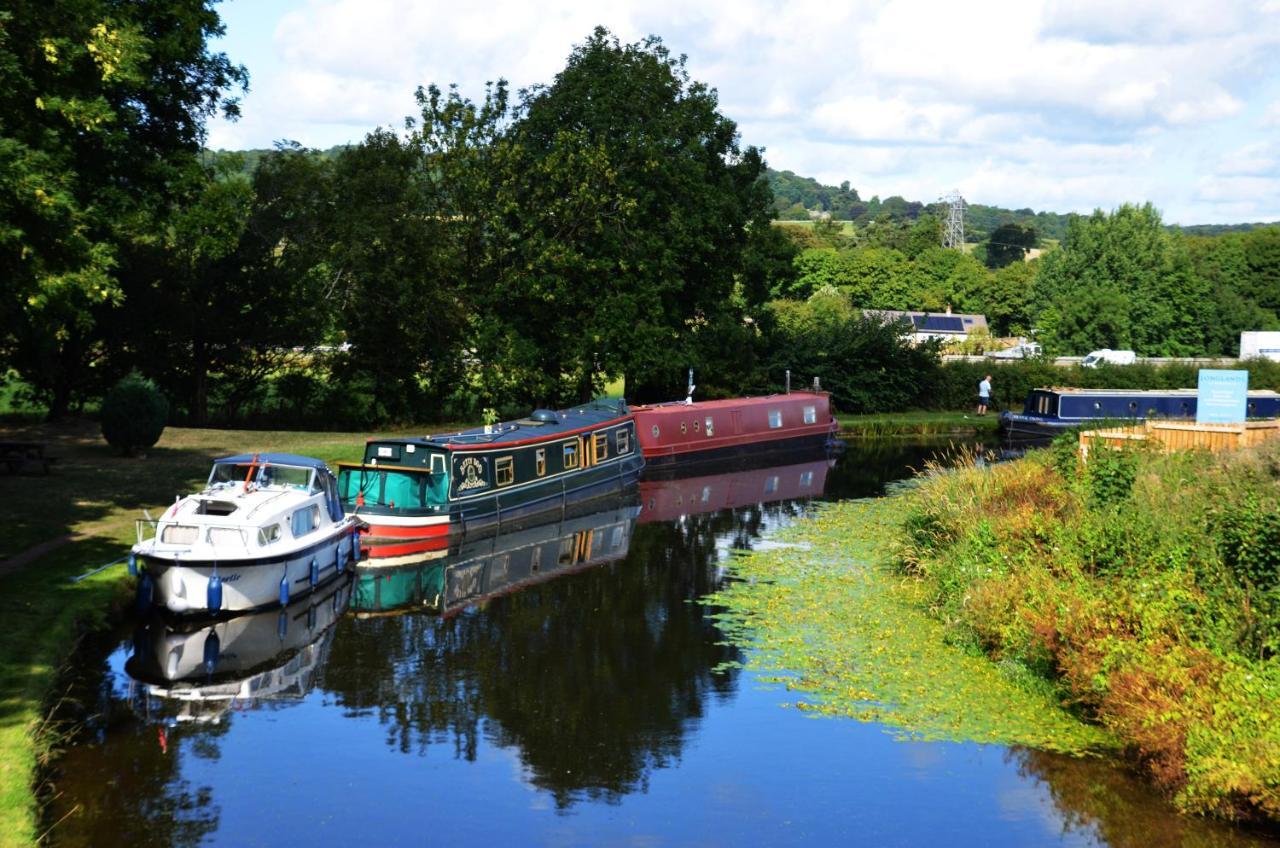 Tewitfield Marina Apartamento Carnforth Exterior foto