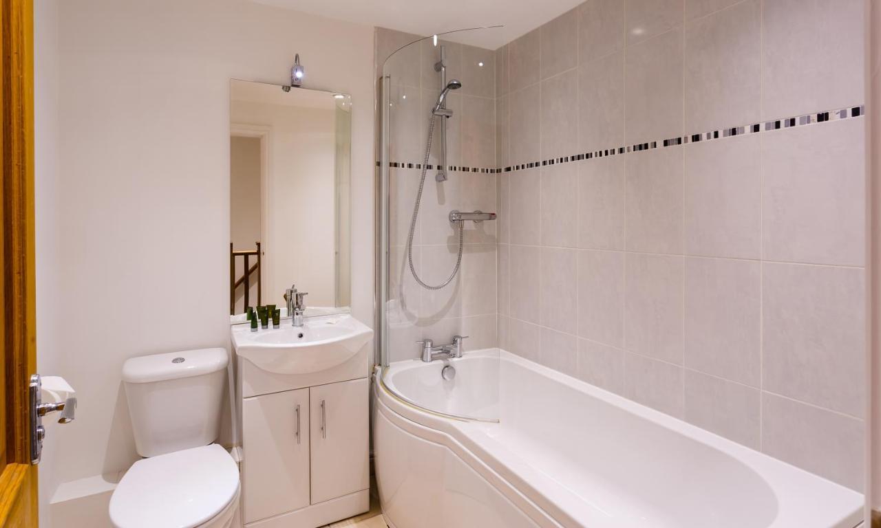 Tewitfield Marina Apartamento Carnforth Exterior foto