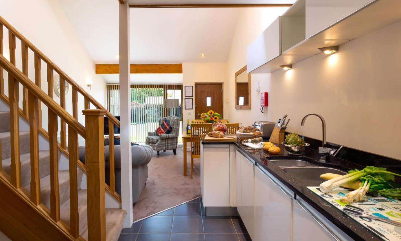 Tewitfield Marina Apartamento Carnforth Exterior foto